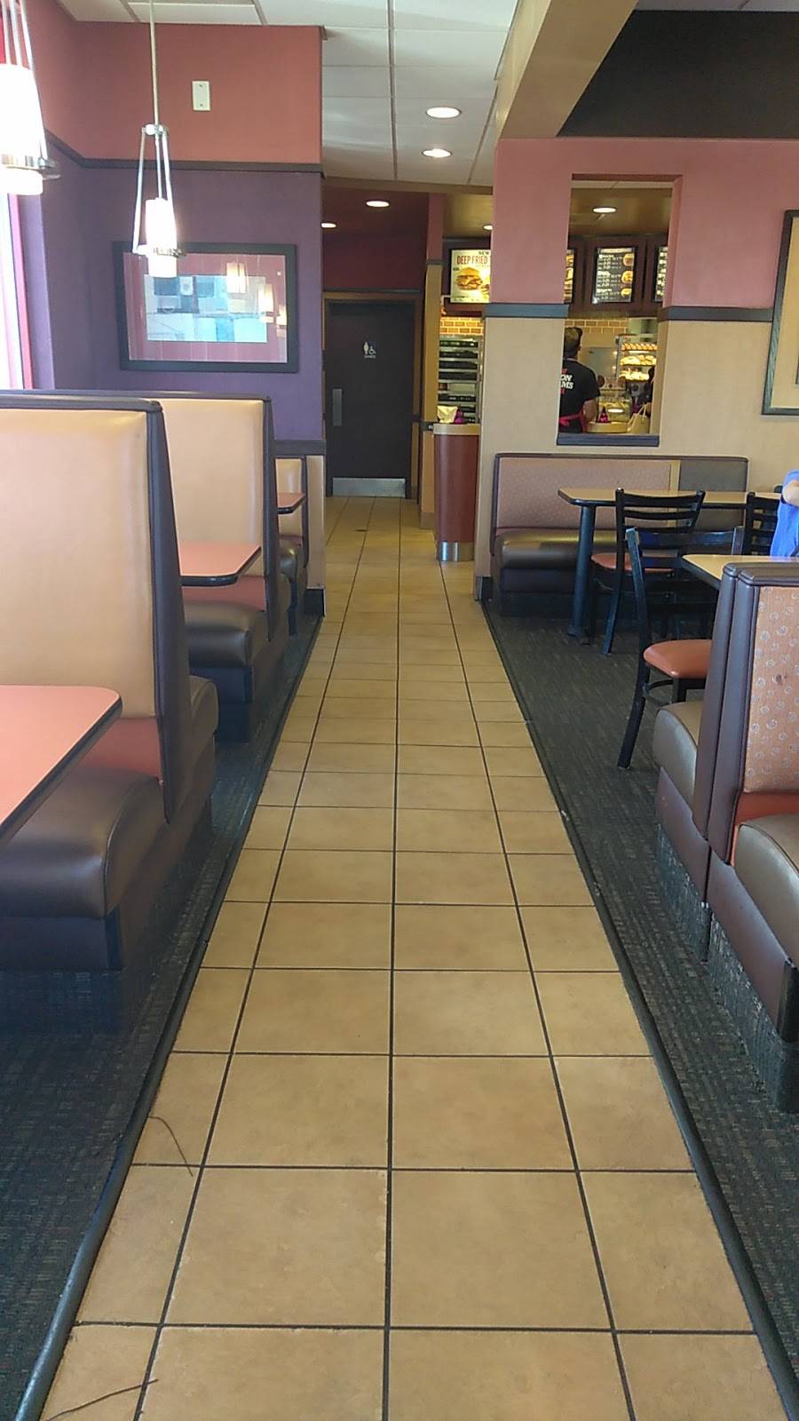 Arbys | restaurant | 626 Airport Center Dr, Jacksonville, FL 32218, USA | 9047570404 OR +1 904-757-0404