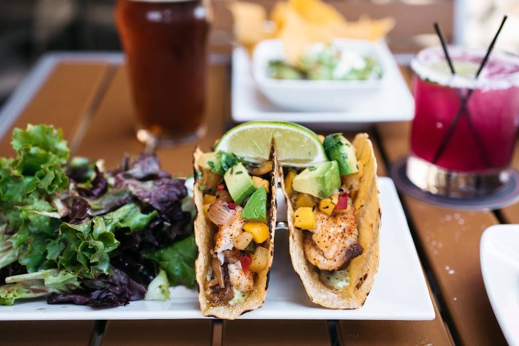 Sedona Taphouse | restaurant | Westchester Commons, 15732 WC Main St, Midlothian, VA 23113, USA | 8043790037 OR +1 804-379-0037