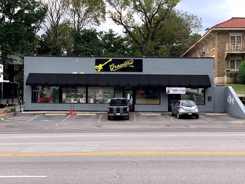 RAWKn Grub | restaurant | Inside GROWLERS, 1909 Poplar Ave, Memphis, TN 38104, USA | 9016547295 OR +1 901-654-7295