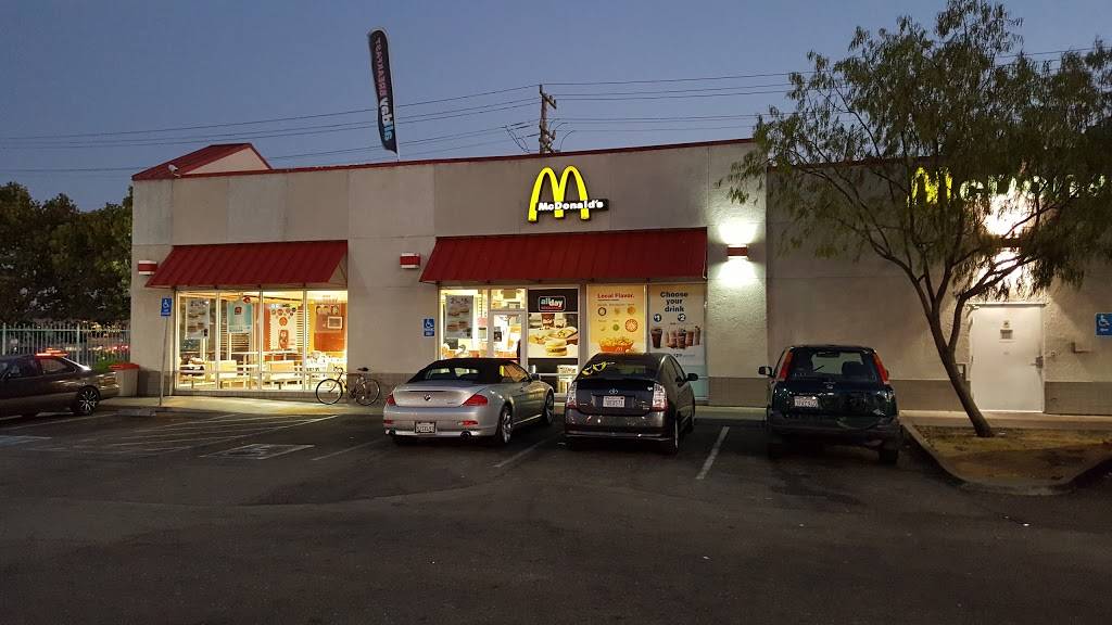 McDonalds | cafe | 4010 Alameda Ave, Oakland, CA 94601, USA | 5105369073 OR +1 510-536-9073