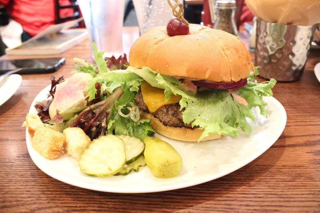 Napa Valley Burger | restaurant | 670 Bridgeway, Sausalito, CA 94965, USA | 4153321454 OR +1 415-332-1454