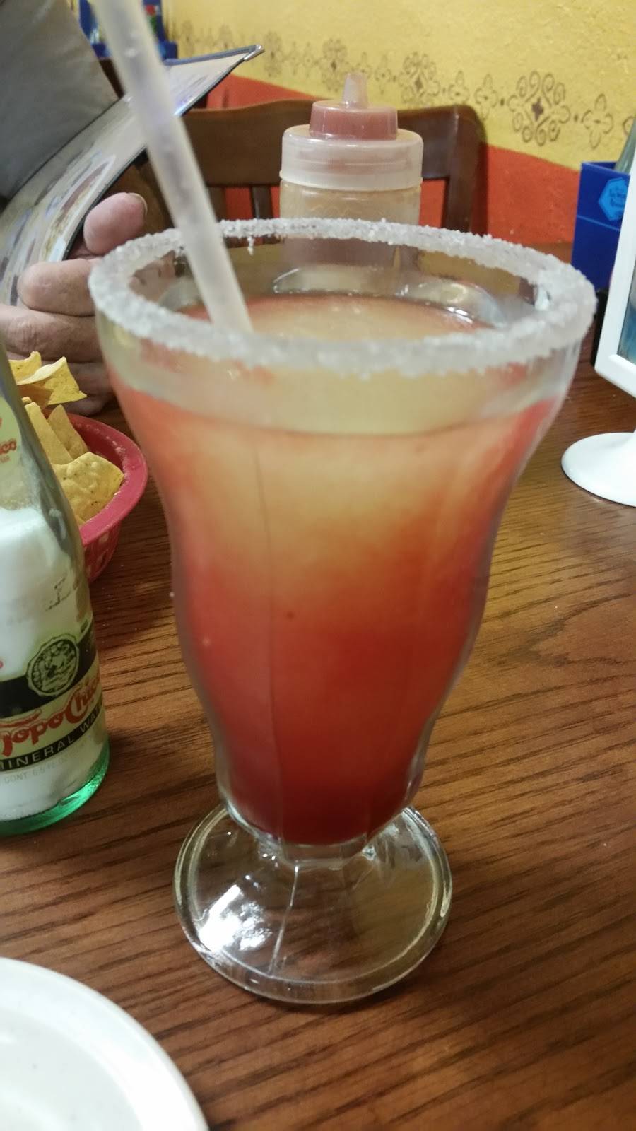 Los Charros Mexican Restaurant | restaurant | 9017 Main St, Needville, TX 77461, USA | 9797937799 OR +1 979-793-7799