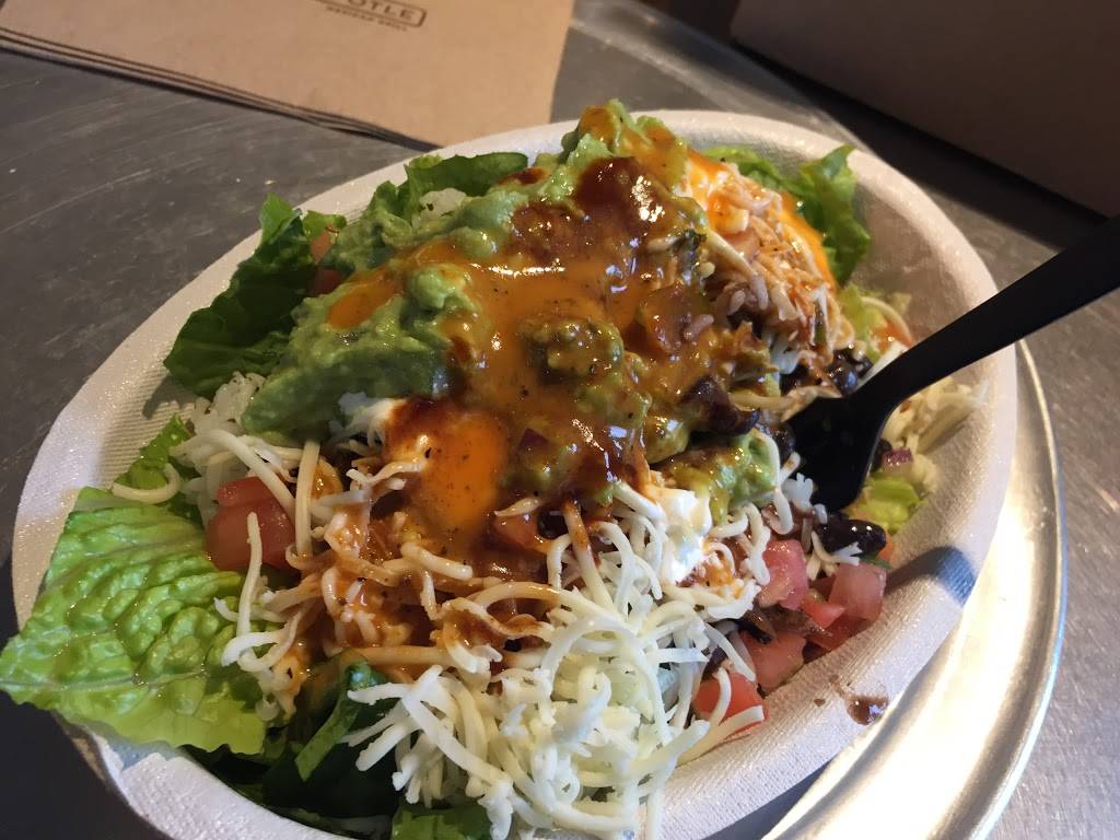 Chipotle Mexican Grill | restaurant | 3540 4th St N, St. Petersburg, FL 33704, USA | 7275256247 OR +1 727-525-6247