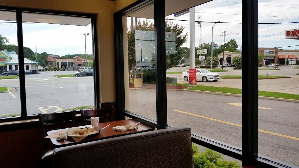 Arbys | restaurant | 948 Rainbow Dr, Gadsden, AL 35901, USA | 2565468865 OR +1 256-546-8865