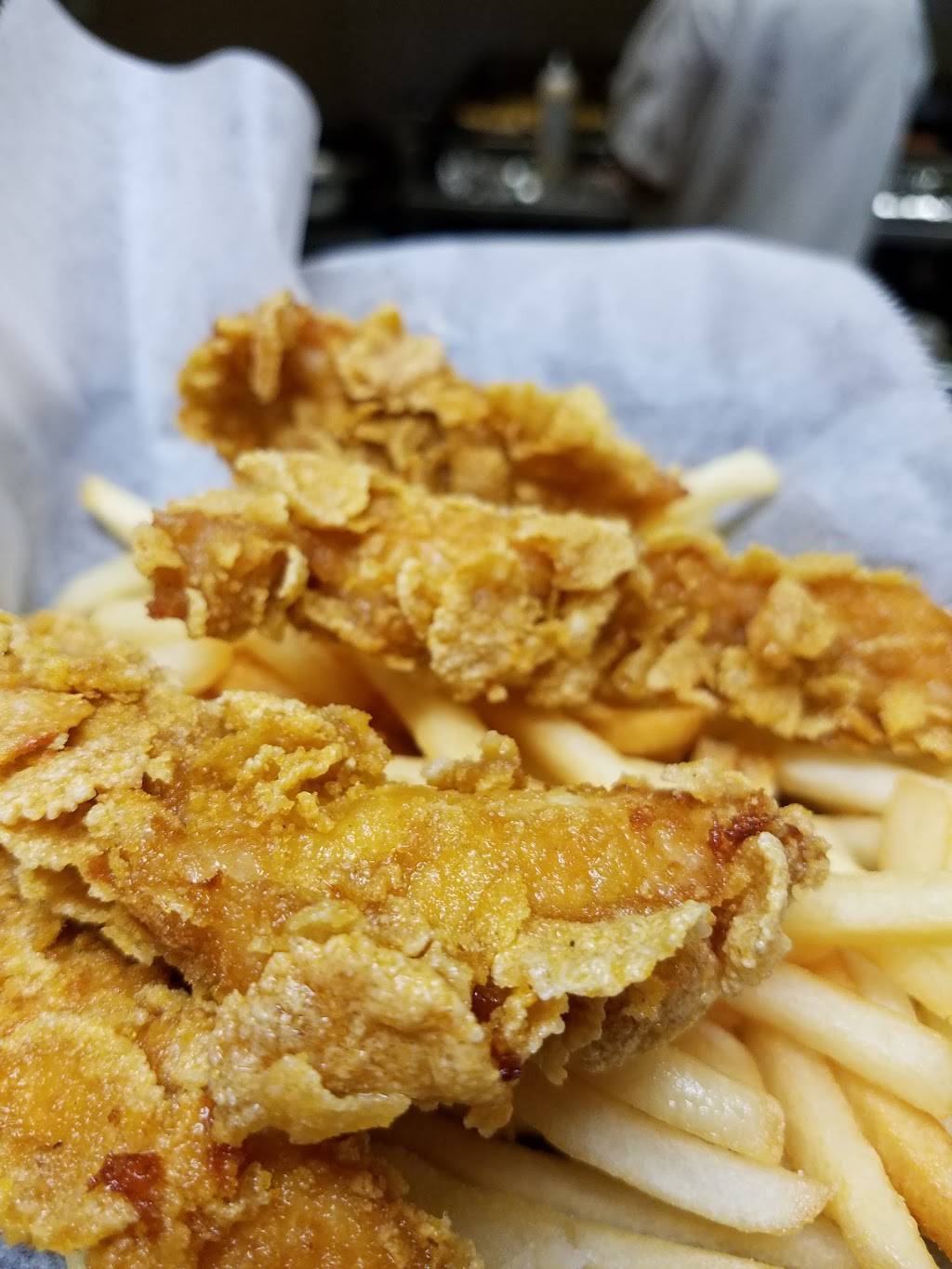 Carlos & Gabbys | restaurant | 143 Washington Ave, Lawrence, NY 11559, USA | 5162398226 OR +1 516-239-8226