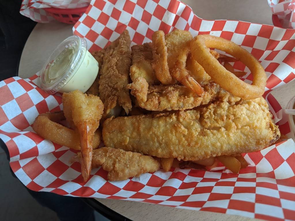 West Seattle Fish House | meal takeaway | 9005 35th Ave SW, Seattle, WA 98126, USA | 2064578643 OR +1 206-457-8643