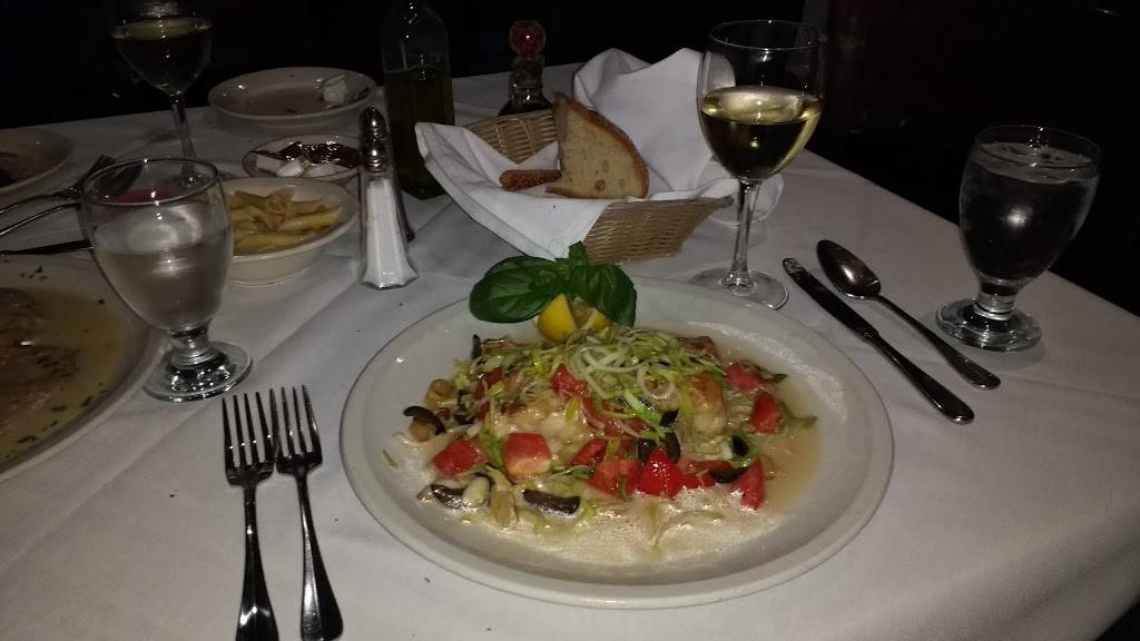 Scaramellas | restaurant | 1 Southfield Ave, Dobbs Ferry, NY 10522, USA | 9146936024 OR +1 914-693-6024