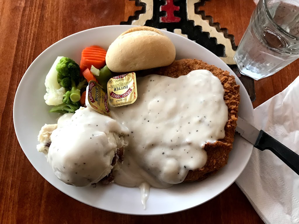 The View Restaurant | restaurant | Navajo Nation Reservation, Oljato-Monument Valley, AZ 84536, USA | 4357275555 OR +1 435-727-5555