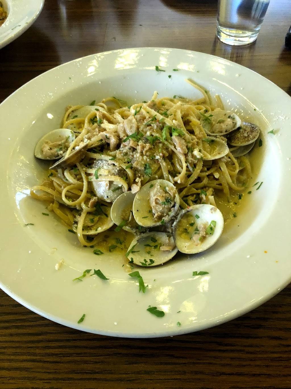 Roses Bella Cucina | restaurant | 3980 Limelight Ave, Castle Rock, CO 80109, USA | 7204854077 OR +1 720-485-4077