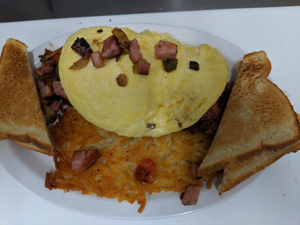 Waffle Shack | restaurant | 1320 N Tyndall Pkwy, Panama City, FL 32404, USA | 8506401065 OR +1 850-640-1065