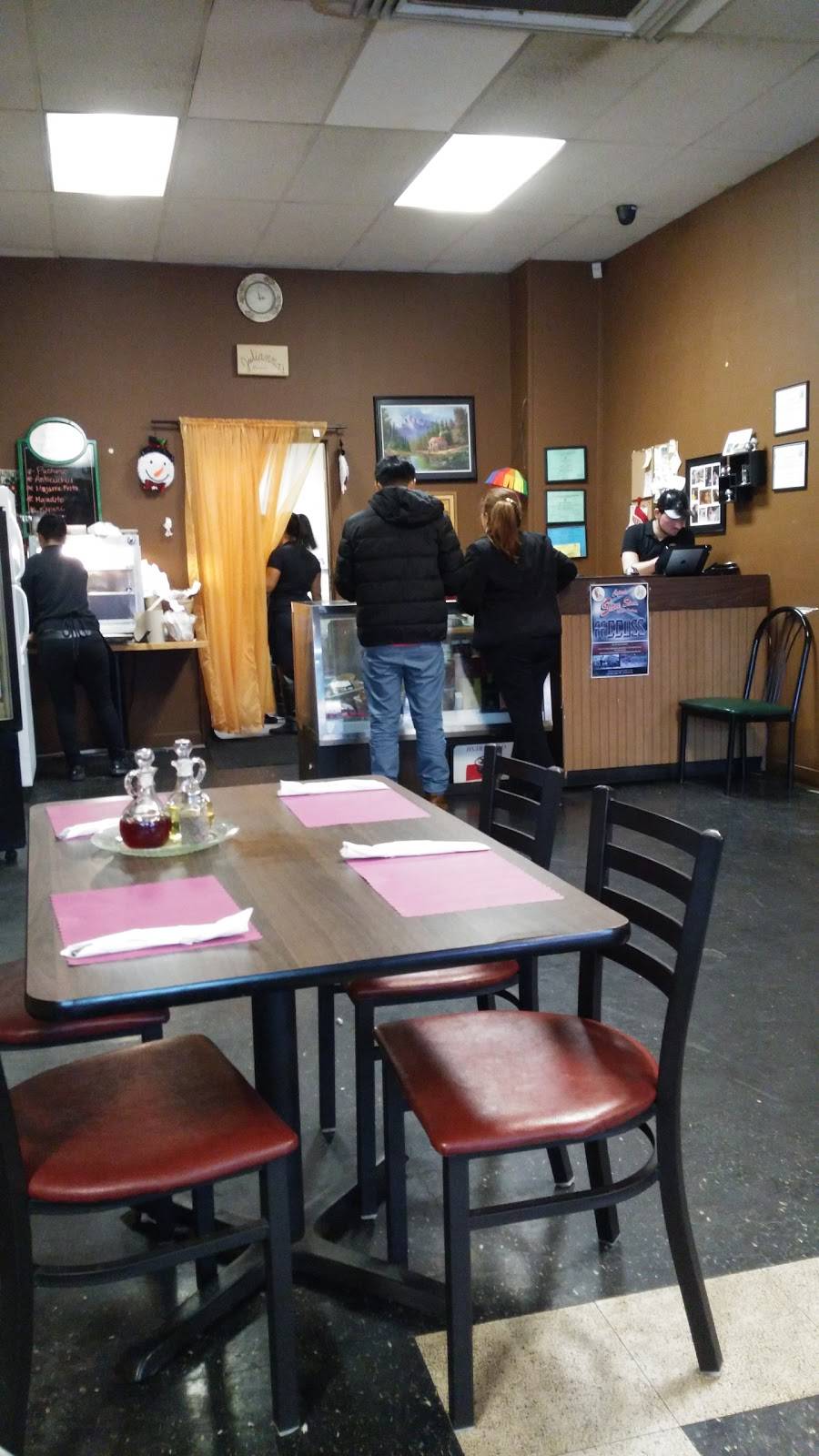 Juliannas | restaurant | 189 Pocasset Ave, Providence, RI 02909, USA | 4012729222 OR +1 401-272-9222