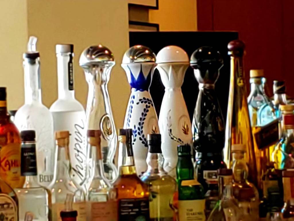 Evolution Restaurant | restaurant | 5101 Great America Pkwy, Santa Clara, CA 95054, USA | 4082001234 OR +1 408-200-1234