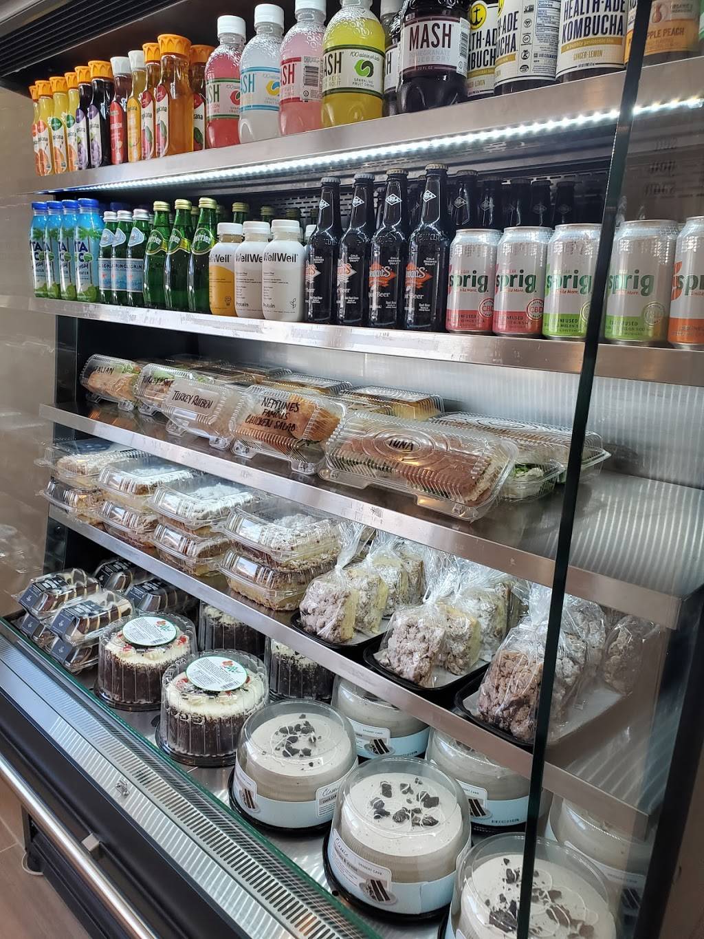 Neptune Surfside Grill | restaurant | 8001 Long Beach Blvd, Harvey Cedars, NJ 08008, USA | 6094677580 OR +1 609-467-7580