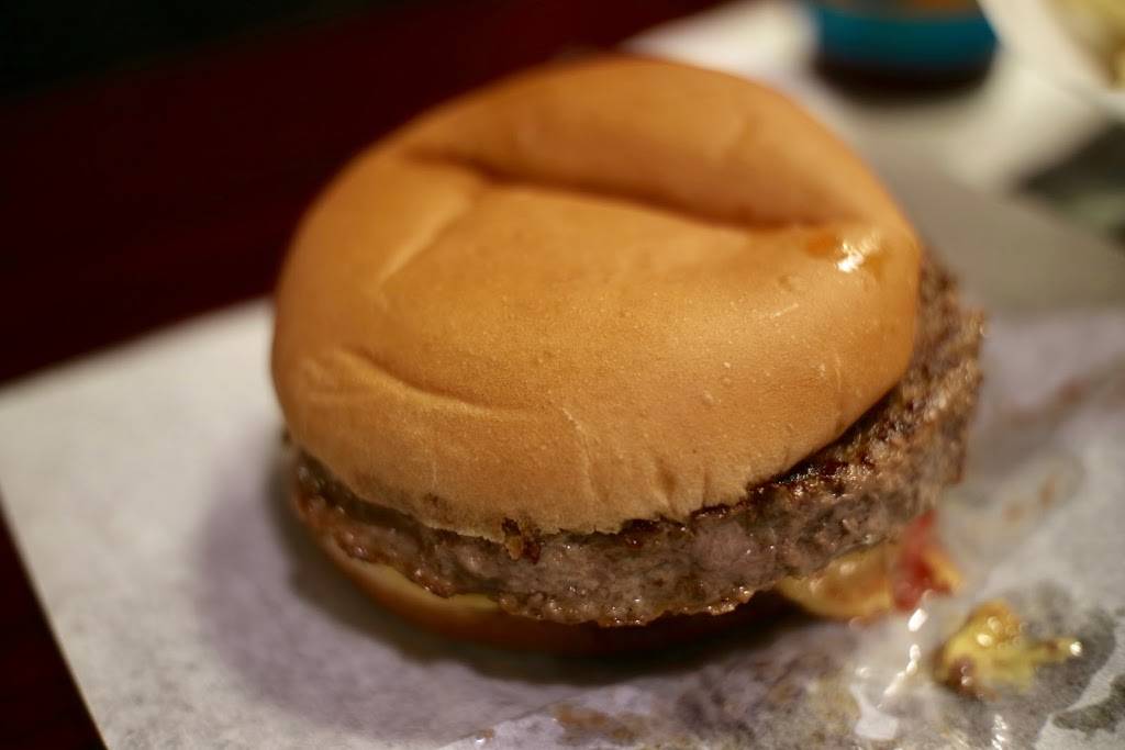 Millers Bar | restaurant | 23700 Michigan Ave, Dearborn, MI 48124, USA | 3135652577 OR +1 313-565-2577