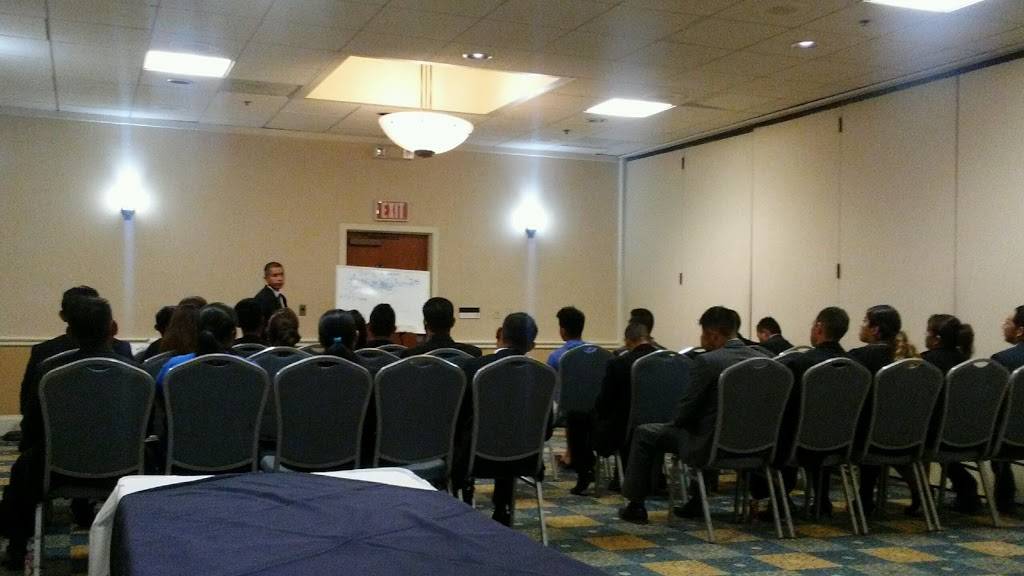 Jack in the Box | restaurant | 2641 Mt Vernon Ave, Bakersfield, CA 93306, USA | 6618729850 OR +1 661-872-9850