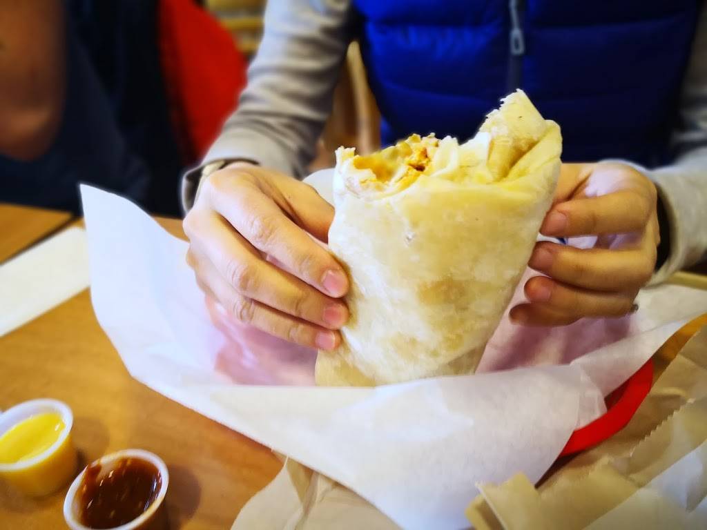 Chicos Burger | restaurant | 1070 Emerald Bay Rd, South Lake Tahoe, CA 96150, USA | 5306000480 OR +1 530-600-0480