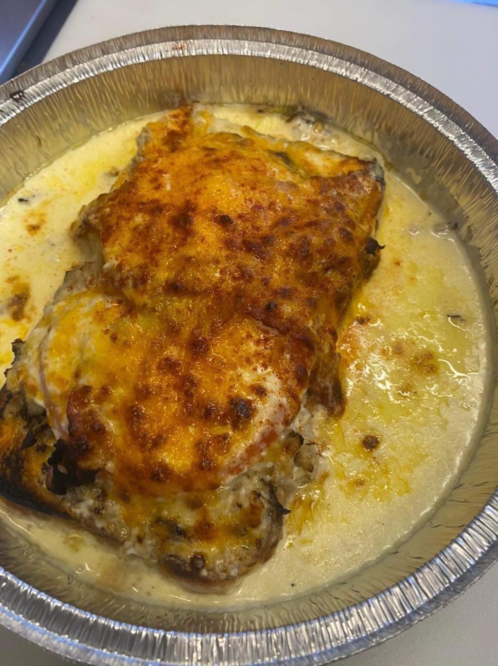 Gorilla Bobs Grub Shack | restaurant | 8503 Terry Rd, Louisville, KY 40258, USA | 5027050286 OR +1 502-705-0286