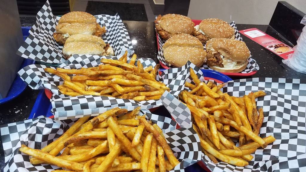 MR BROAST LOMBARD | restaurant | 833 E Roosevelt Rd, Lombard, IL 60148, USA | 6308891188 OR +1 630-889-1188