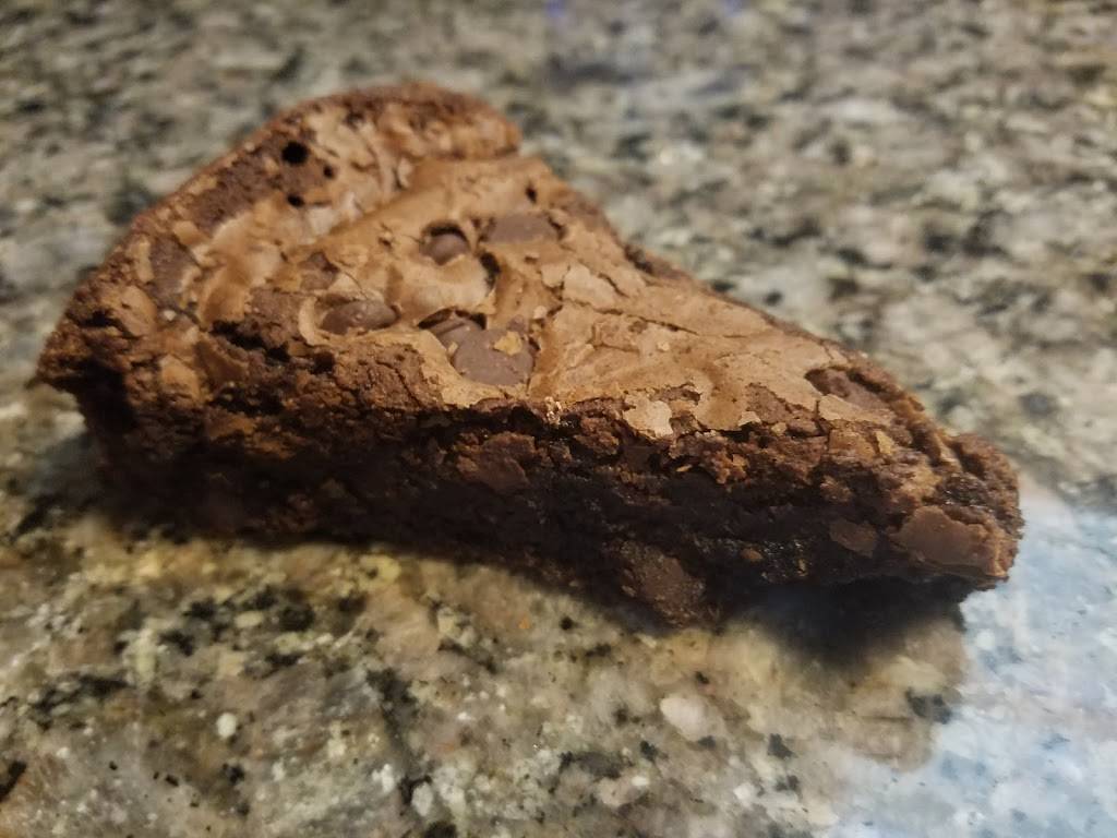 Heavenly Treats Bakery & Cafe | bakery | 635 S Wickham Rd, West Melbourne, FL 32904, USA | 3213275964 OR +1 321-327-5964