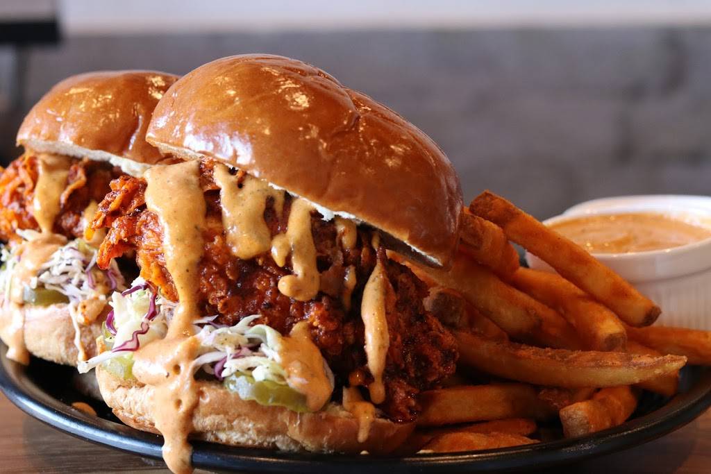 Starks Hot Chicken | restaurant | 207 S Vermont Ave, Los Angeles, CA 90004, USA | 2133780138 OR +1 213-378-0138