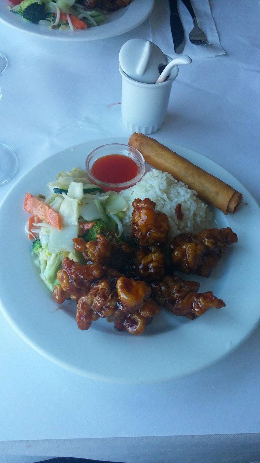 Délices dAsie | restaurant | 649 Av Victoria, Saint-Lambert, QC J4P 2G7, Canada | 4506729312 OR +1 450-672-9312