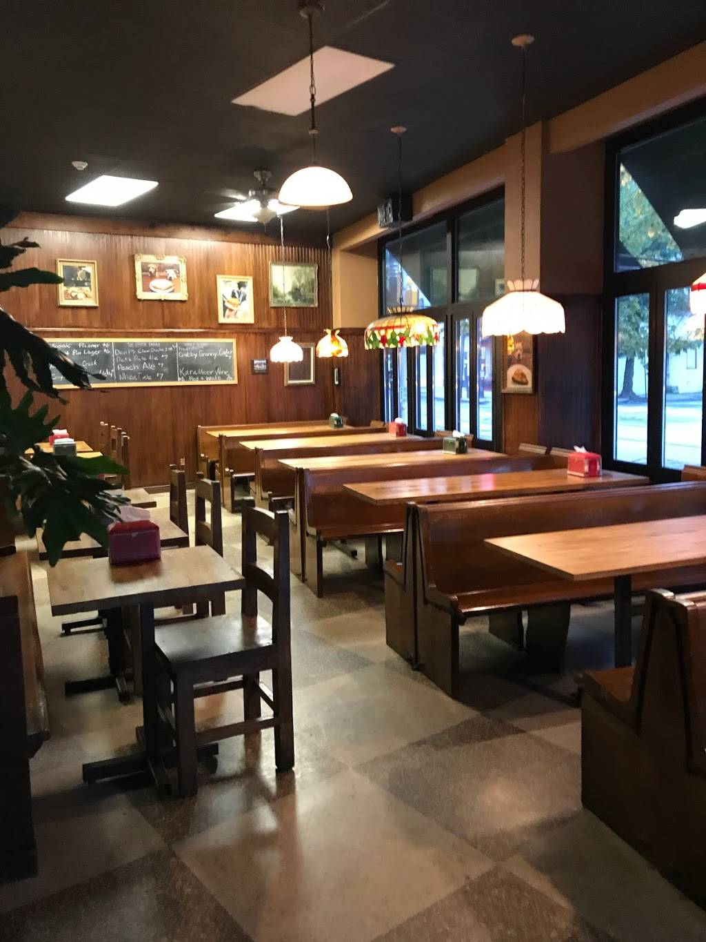 Nonnas Pizza Tavern Mt. Airy | restaurant | 7200 Germantown Ave, Philadelphia, PA 19119, USA | 2673855872 OR +1 267-385-5872