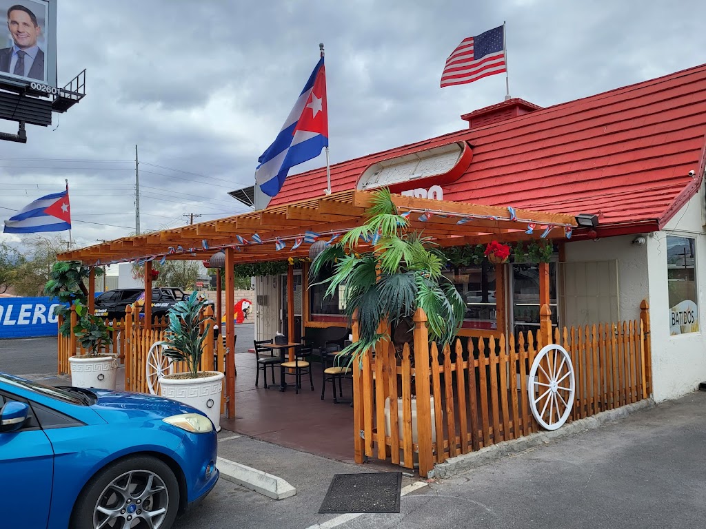 El Bolero | restaurant | 115 N Decatur Blvd, Las Vegas, NV 89107, USA | 7026652327 OR +1 702-665-2327