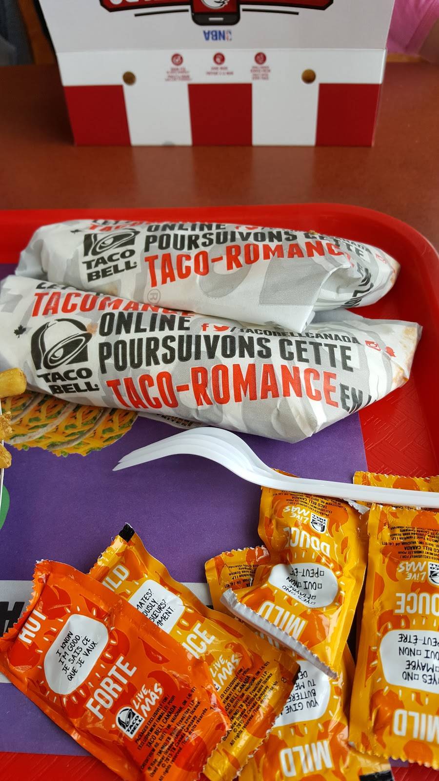 Taco Bell | meal takeaway | 595 Lansdowne St, Peterborough, ON K9J 1Z1, Canada | 7057420160 OR +1 705-742-0160