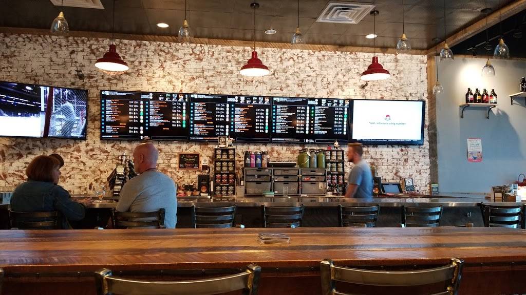 The Thirsty Growler | restaurant | 5733 TX-121 #230, The Colony, TX 75056, USA | 2146185324 OR +1 214-618-5324