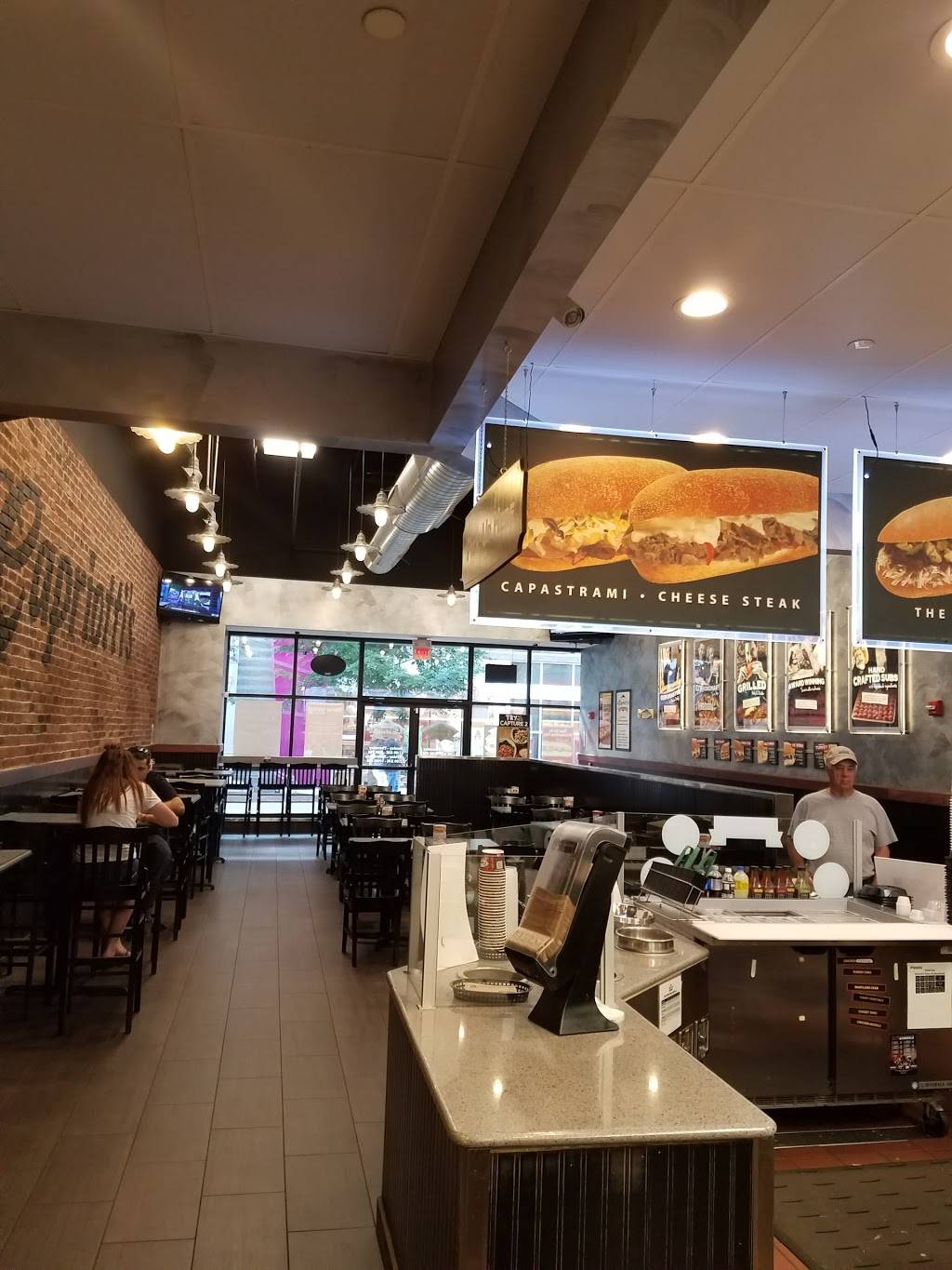 Capriottis Sandwich Shop | restaurant | 267 Patriot Pl, Foxborough, MA 02035, USA | 7742155279 OR +1 774-215-5279