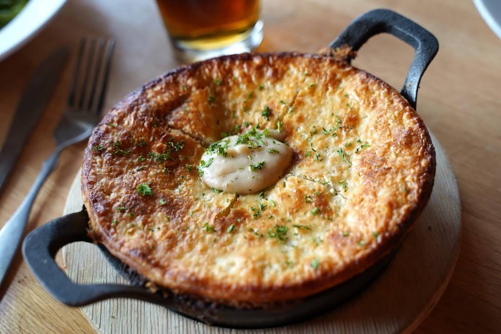 Abbys Irish Pub | restaurant | 9697 Prominent Point, Colorado Springs, CO 80924, USA | 7194010400 OR +1 719-401-0400