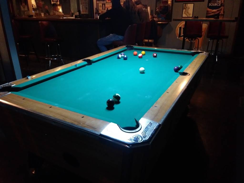 Stadium Inn | restaurant | 2323 Wabash St, Michigan City, IN 46360, USA | 2198799781 OR +1 219-879-9781