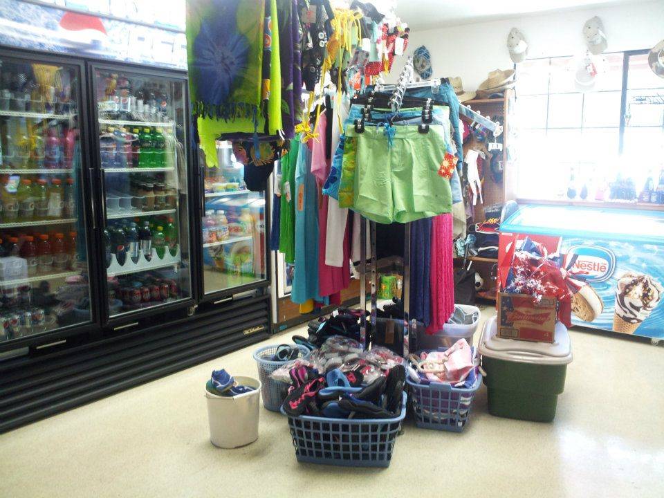 Lakeshore Inn & RV | night club | 20483 Lakeshore Dr, Lakehead, CA 96051, USA | 5302382003 OR +1 530-238-2003