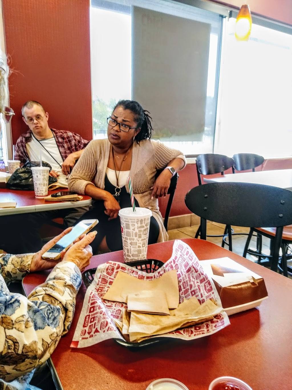 Robert coanepa | restaurant | 6438 Spear St, San Diego, CA 92120, USA | 6195826350 OR +1 619-582-6350