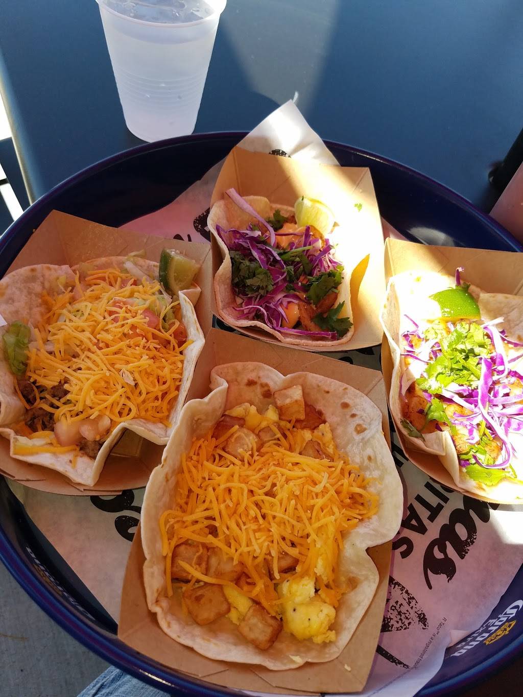 R Taco | restaurant | 1520 E Debbie Ln, Mansfield, TX 76063, USA | 6825181539 OR +1 682-518-1539