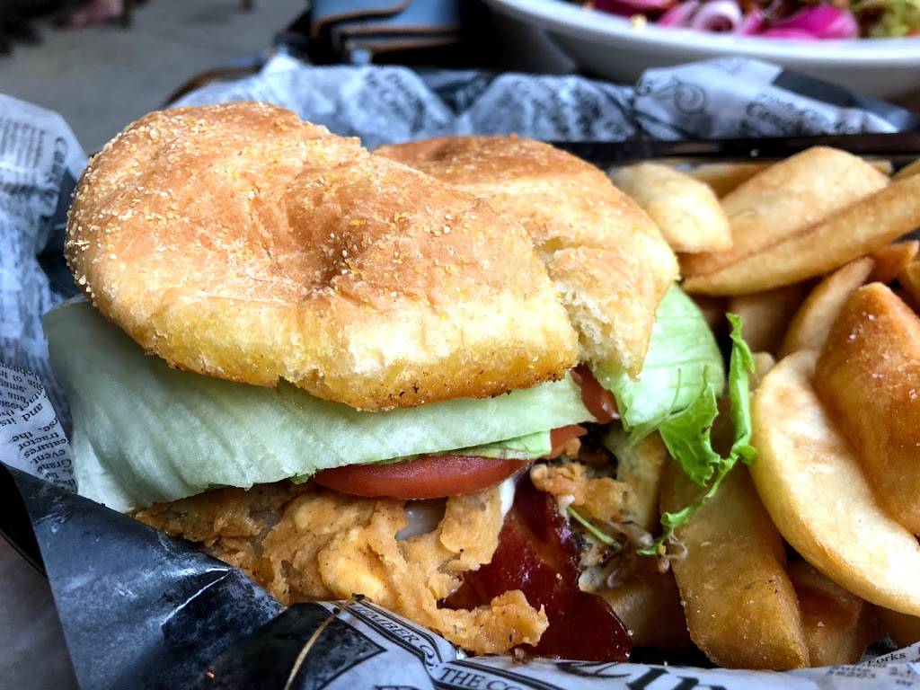 The Old Bag of Nails Pub | restaurant | 66 N Sandusky St, Delaware, OH 43015, USA | 7403688083 OR +1 740-368-8083