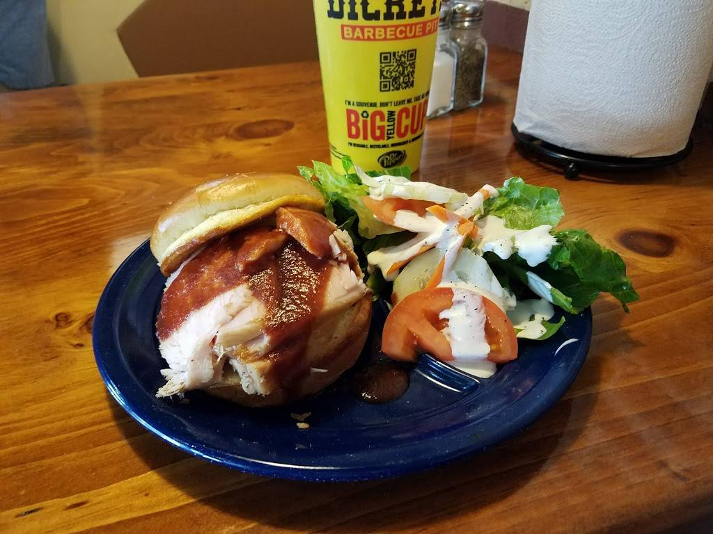Dickeys Barbecue Pit | restaurant | 1224 N Highway 377, #221, Roanoke, TX 76262, USA | 8174913100 OR +1 817-491-3100