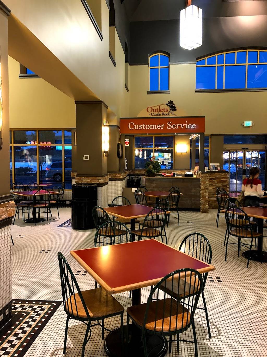 Villa Fresh Italian Kitchen | restaurant | 5050 Factory Shops Blvd F-40, Castle Rock, CO 80104, USA | 3036608100 OR +1 303-660-8100