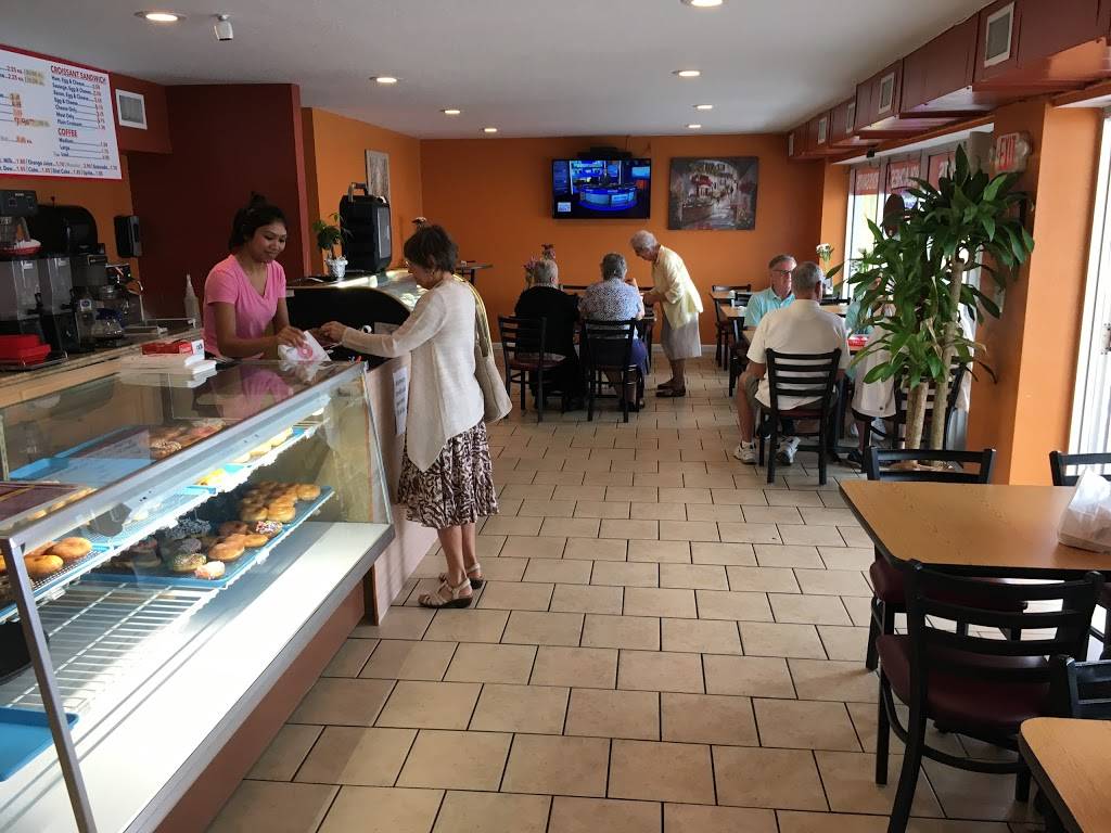 Thai Food & Eds Donuts | restaurant | 318 Moody Blvd, Flagler Beach, FL 32136, USA | 3866934902 OR +1 386-693-4902