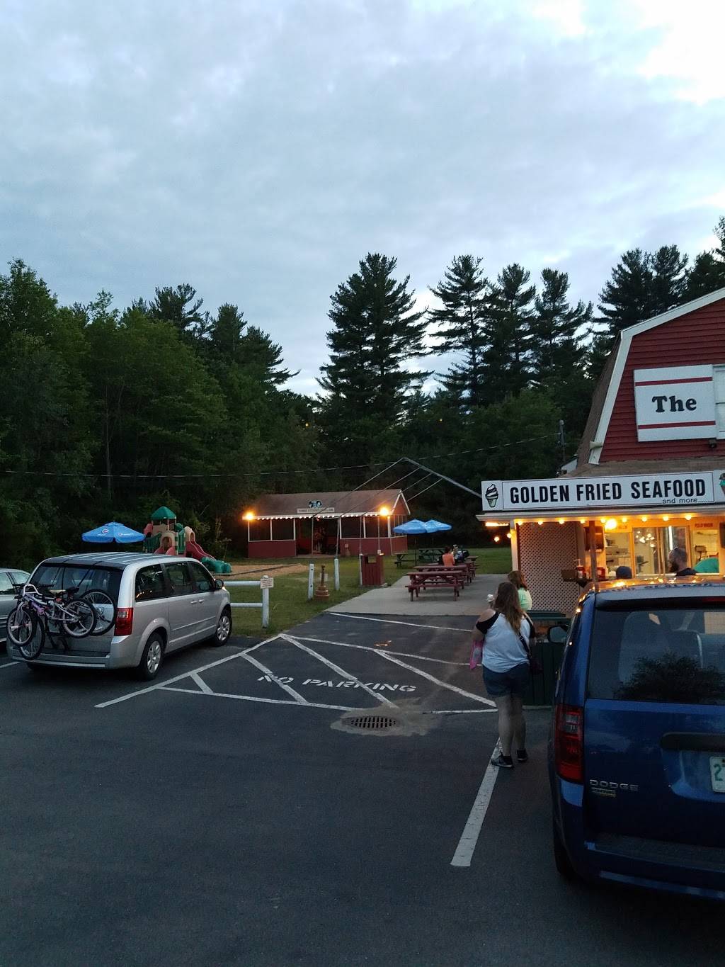 J.R.S Dipper | restaurant | 222 NH-108, Somersworth, NH 03878, USA | 6037427075 OR +1 603-742-7075