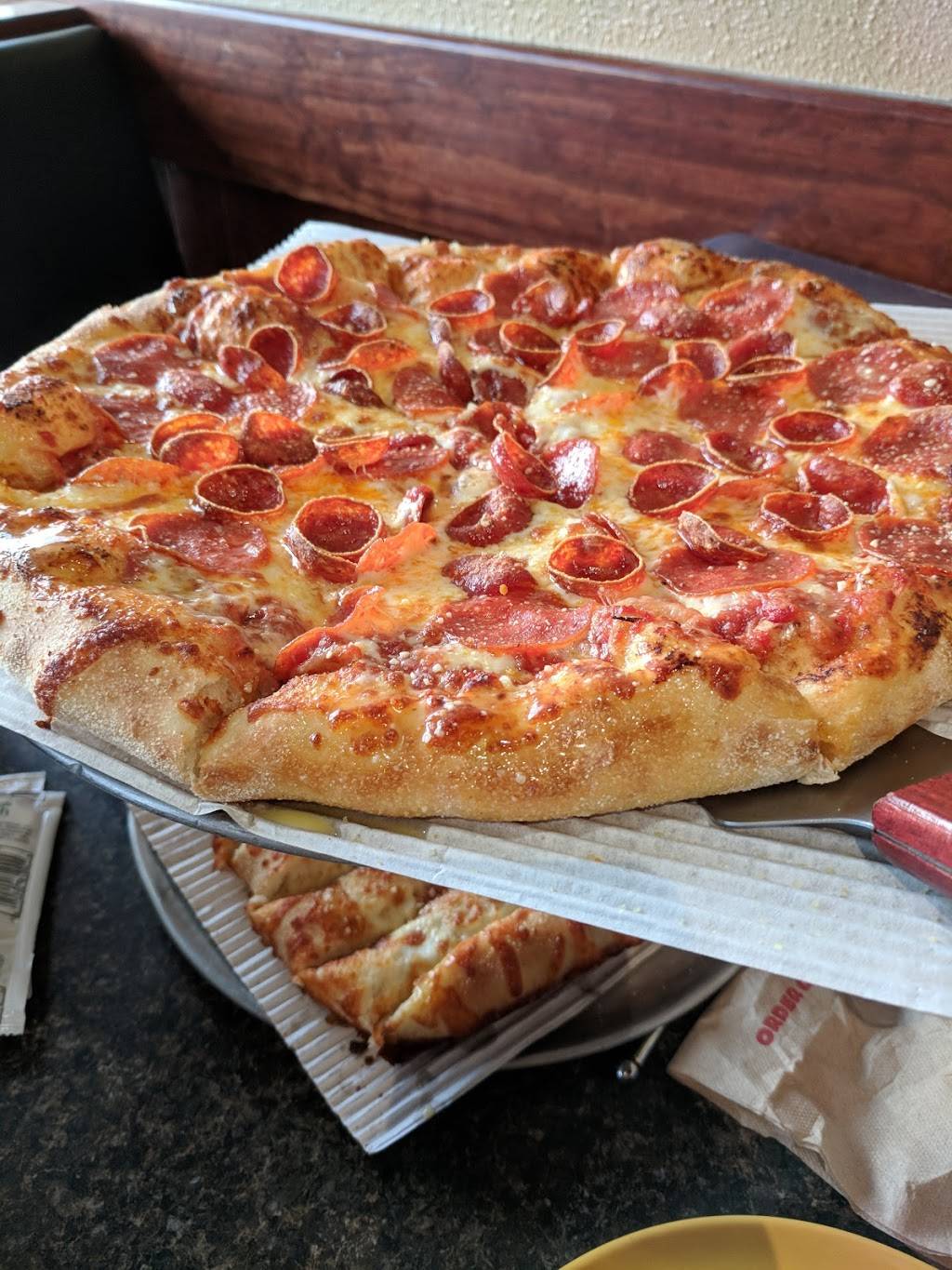 Marcos Pizza | meal delivery | 3440 Ella Blvd, Houston, TX 77018, USA | 2818885495 OR +1 281-888-5495