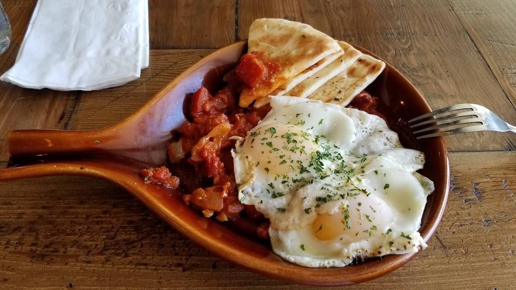 Chefs Corner | restaurant | 3156 Campus Dr, San Mateo, CA 94403, USA | 6505259060 OR +1 650-525-9060