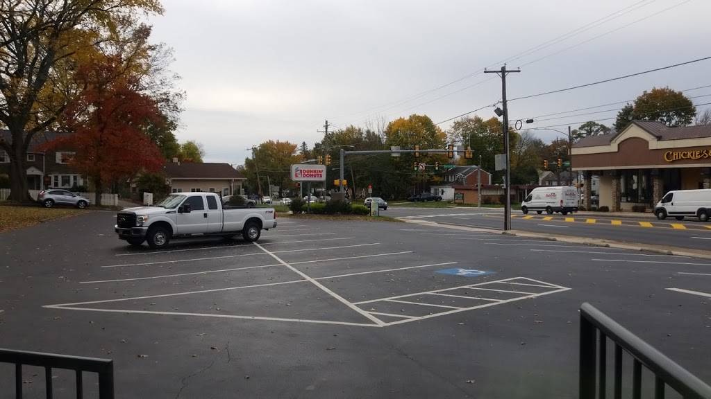 Dunkin | cafe | 5060 Township Line Rd, Drexel Hill, PA 19026, USA | 6104491472 OR +1 610-449-1472