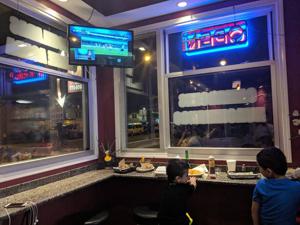 Taqueria La Fogata | restaurant | 3930 W Montrose Ave, Chicago, IL 60618, USA | 7735090902 OR +1 773-509-0902