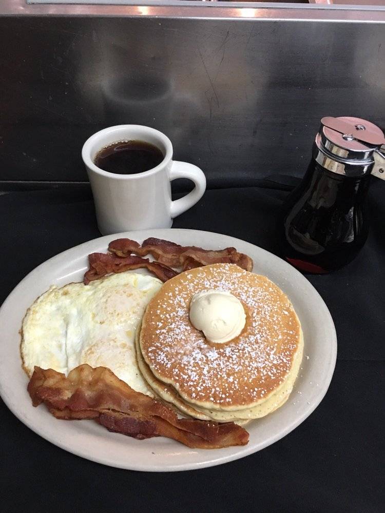 Lily’s Cafe | restaurant | 107 N Butler Dr, Allen, TX 75013, USA | 4693931195 OR +1 469-393-1195