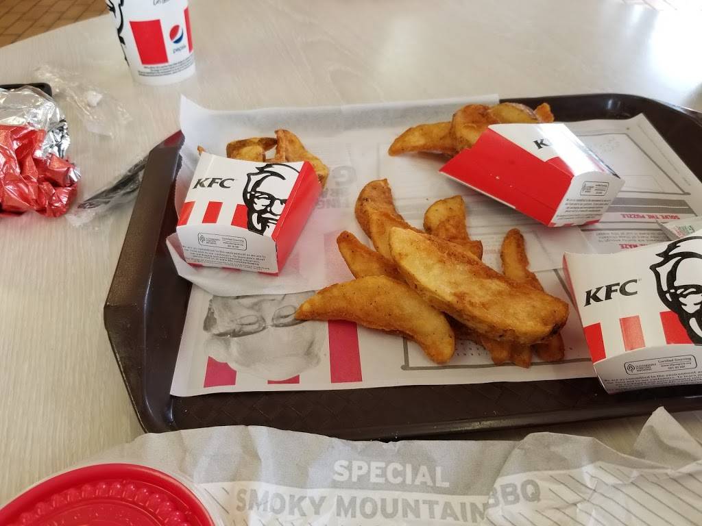 KFC | restaurant | 107 Miller Blvd, Havelock, NC 28532, USA | 2524478144 OR +1 252-447-8144