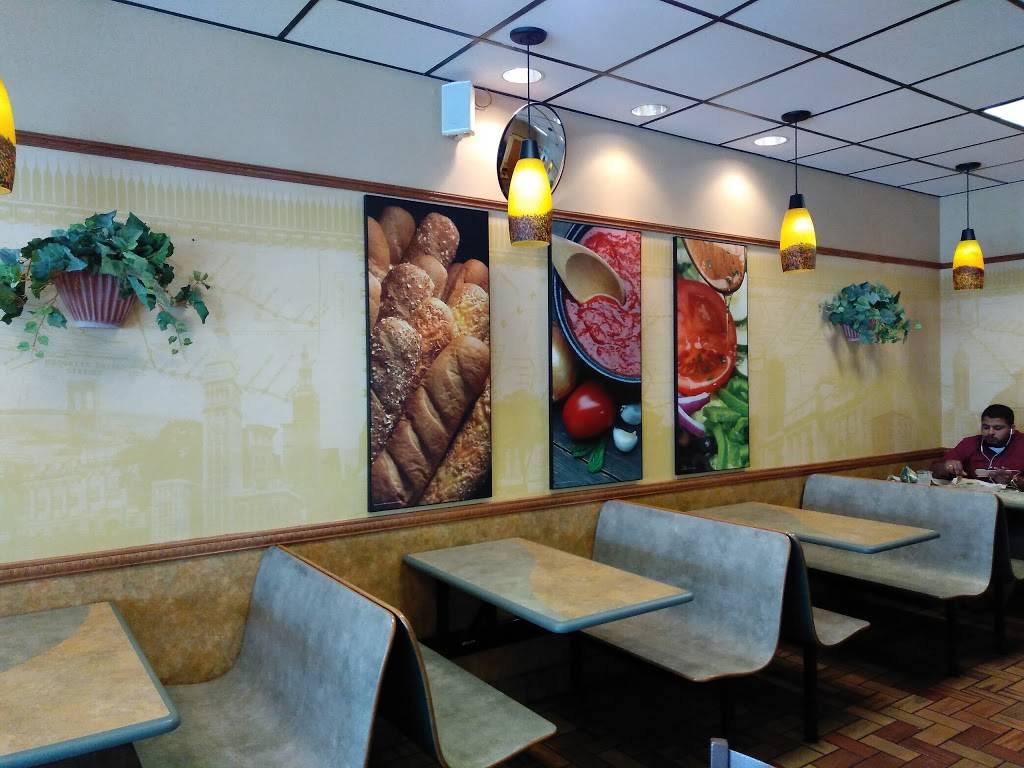 Subway Restaurants | restaurant | 6912 W Military Dr, San Antonio, TX 78227, USA | 2106735670 OR +1 210-673-5670