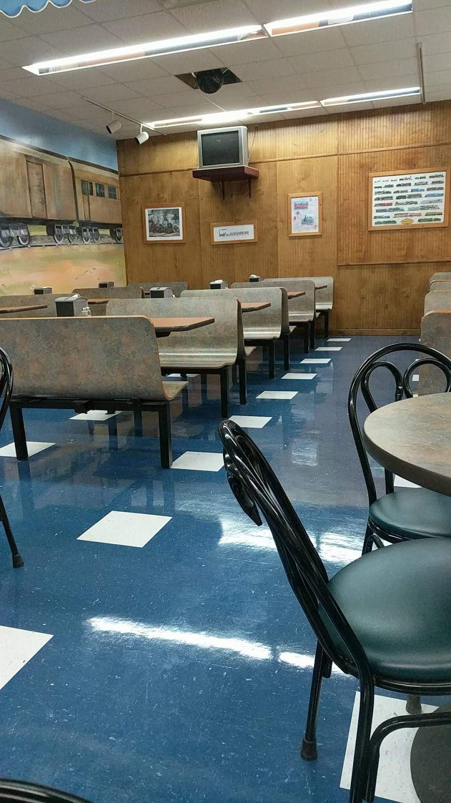 Sandwich Depot | meal takeaway | 214 S Main St, Reidsville, GA 30453, USA | 9125573343 OR +1 912-557-3343