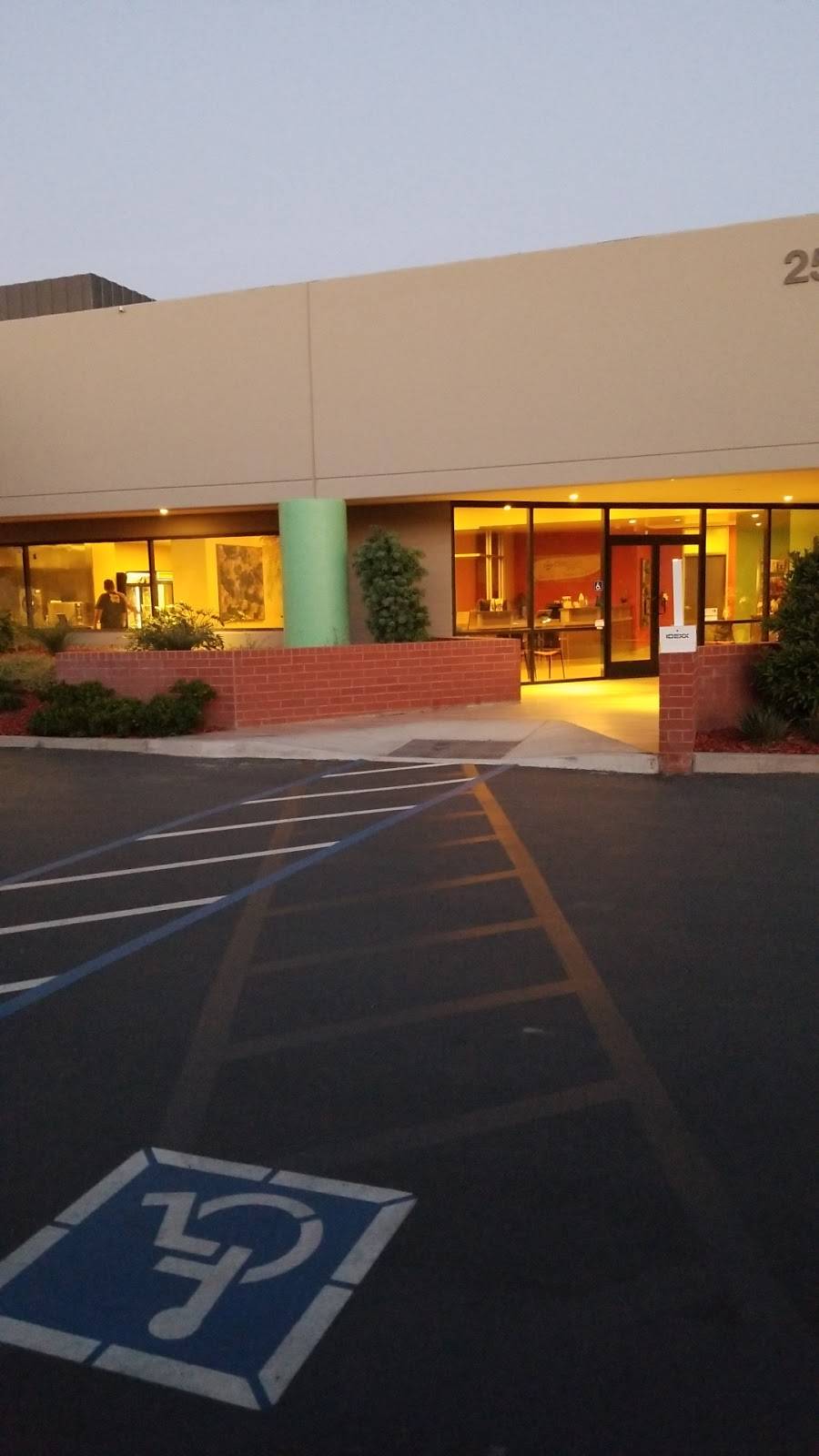 PetPoint Medical Center and Resort | restaurant | 2505 Da Vinci, Irvine, CA 92614, USA | 9495225700 OR +1 949-522-5700