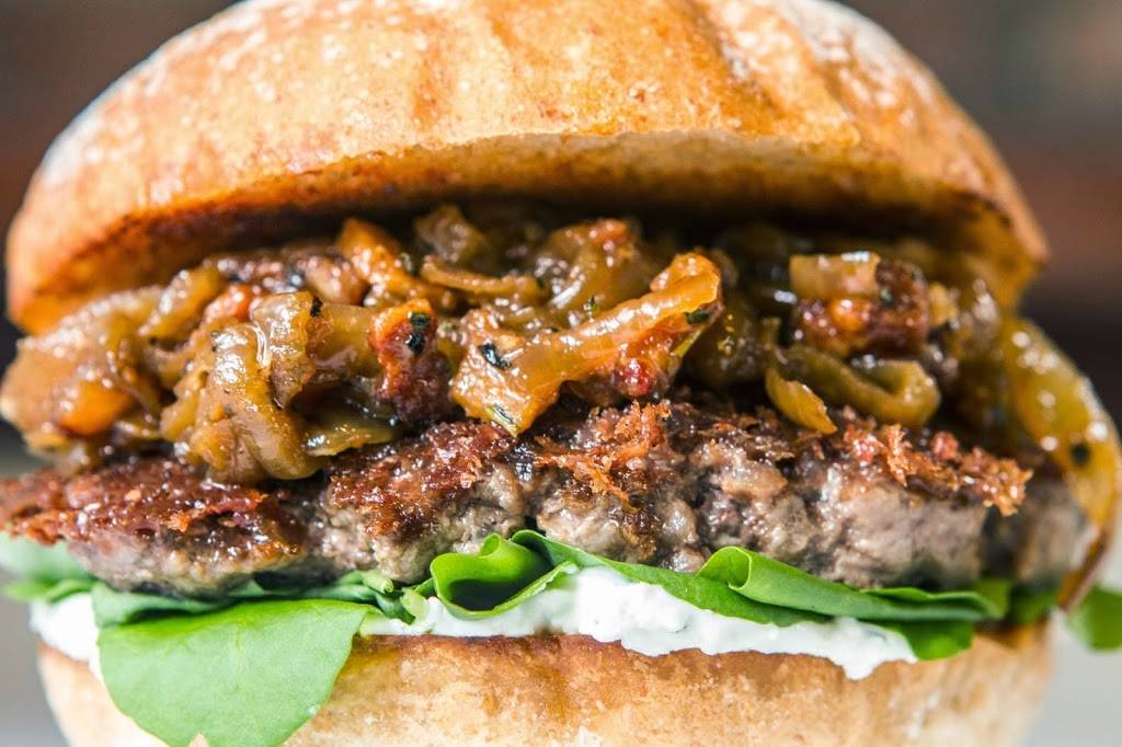 Burger Lounge | restaurant | 281 S Beverly Dr, Beverly Hills, CA 90212, USA | 3103850898 OR +1 310-385-0898